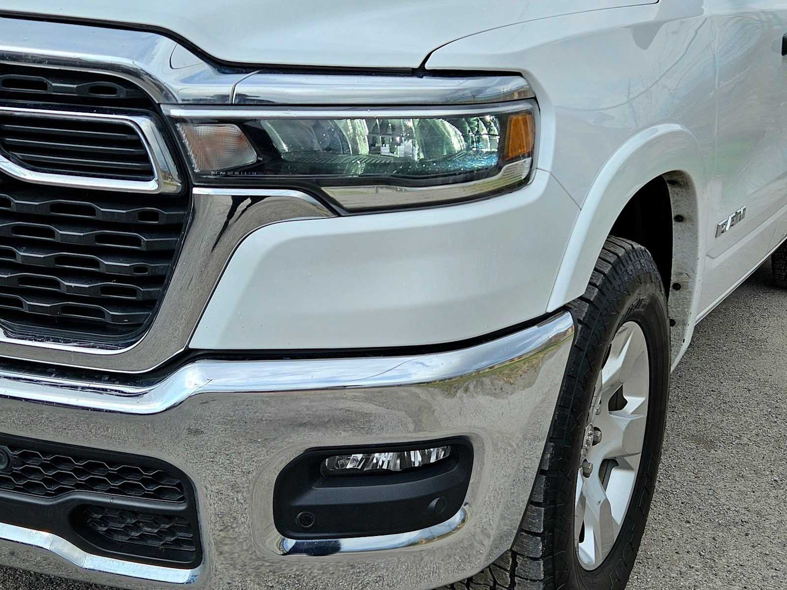 Thumbnail: 2025 RAM 1500 - 10