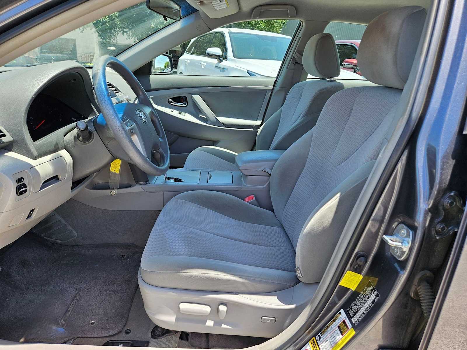 Thumbnail: 2011 Toyota Camry - 15