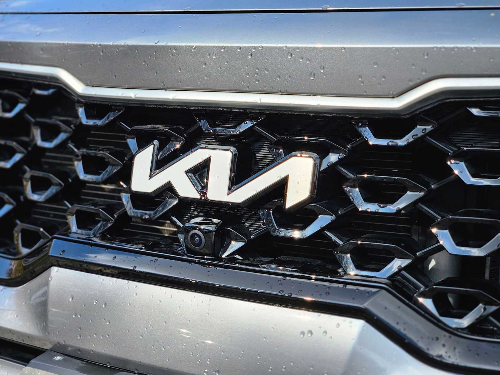 Thumbnail: 2023 Kia Sorento - 12