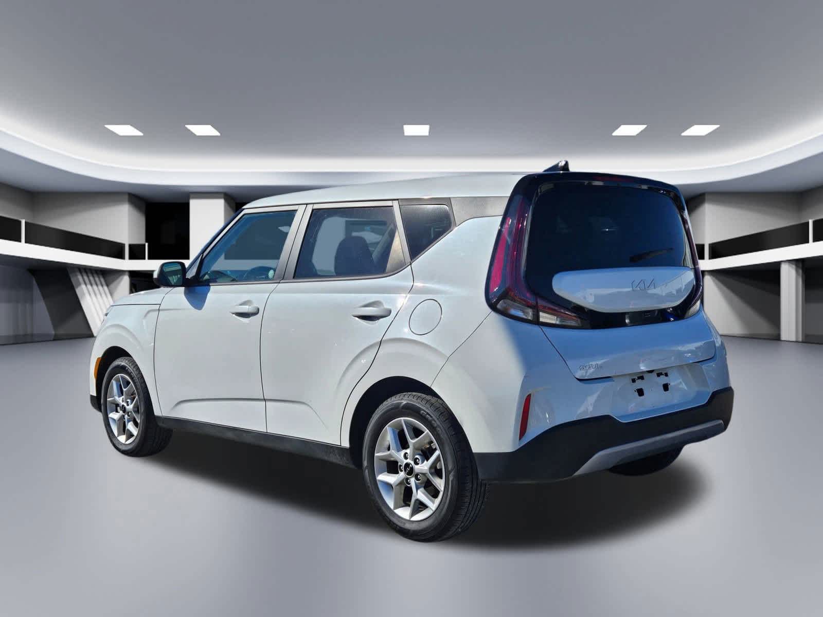 Thumbnail: 2024 Kia Soul - 3