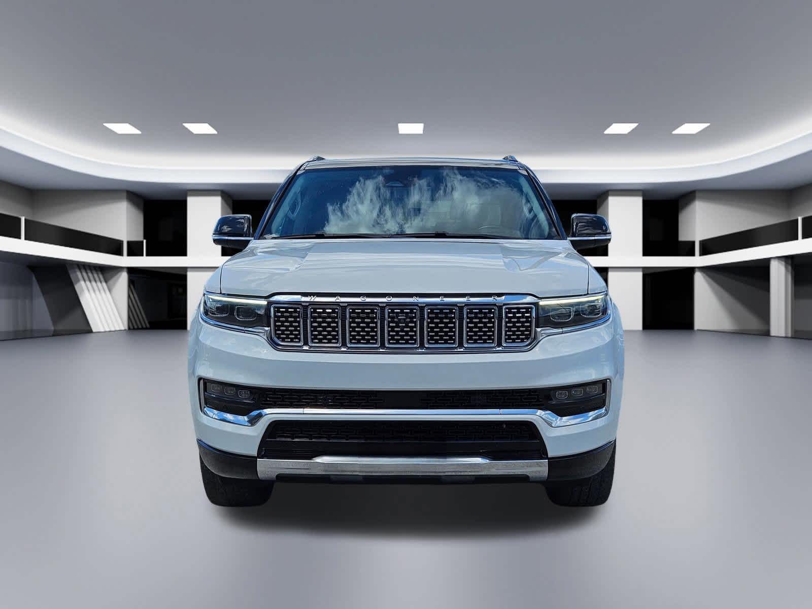Thumbnail: 2023 Jeep Grand Wagoneer L - 9