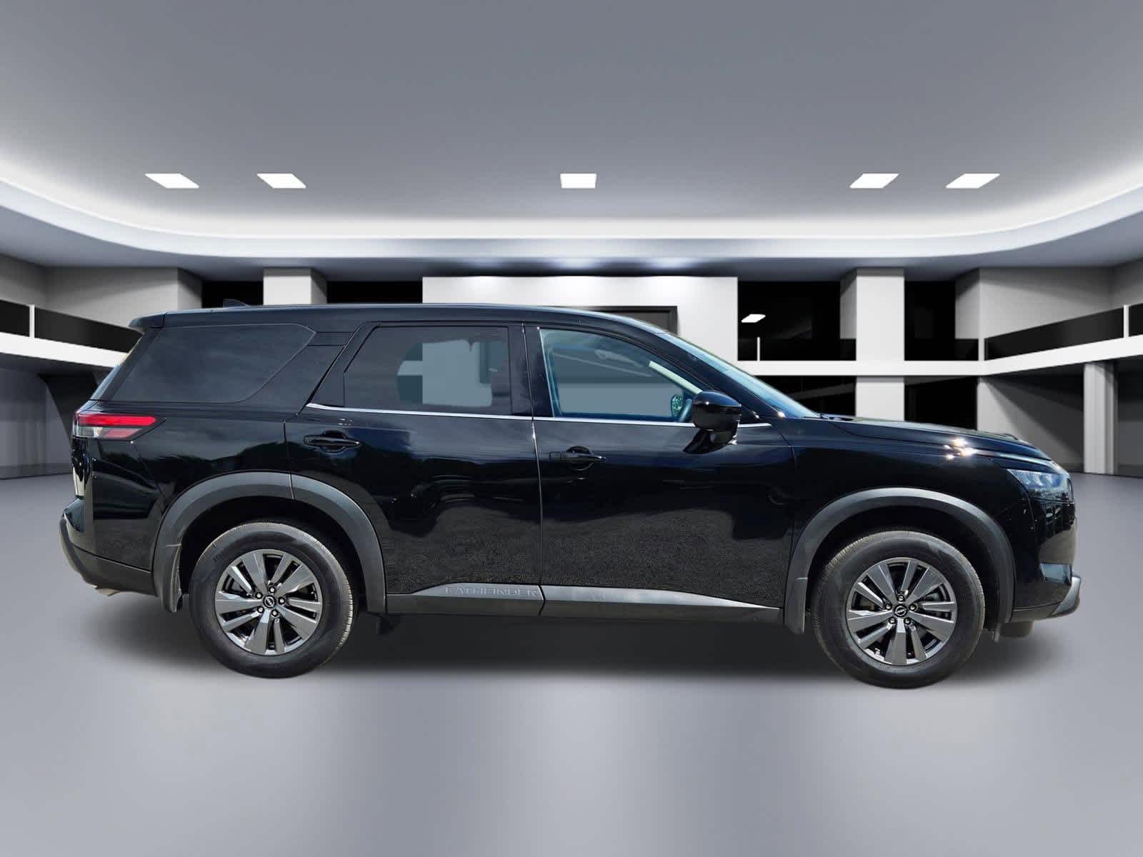 Thumbnail: 2025 Nissan Pathfinder - 7