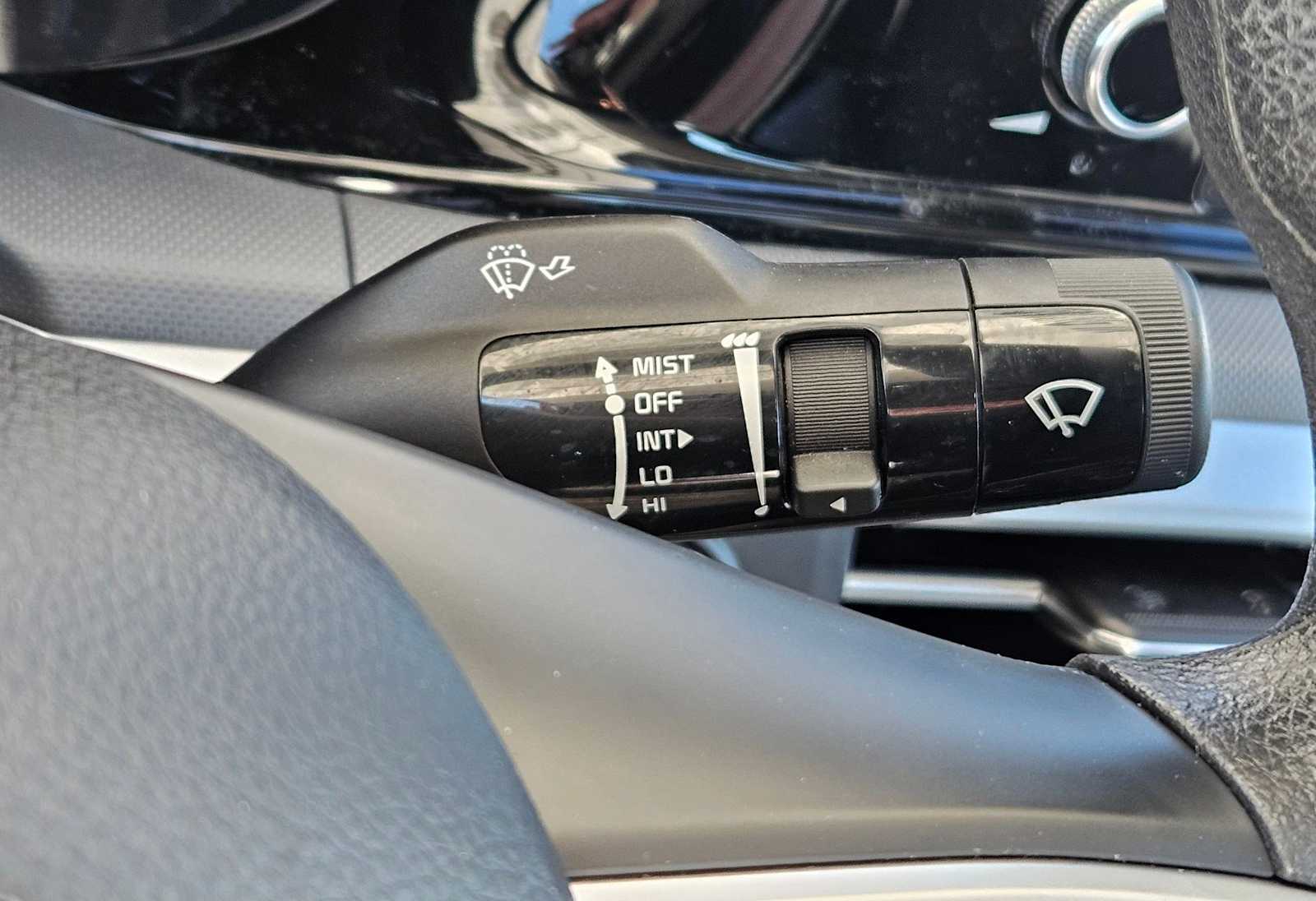 Thumbnail: 2023 Kia K5 - 27