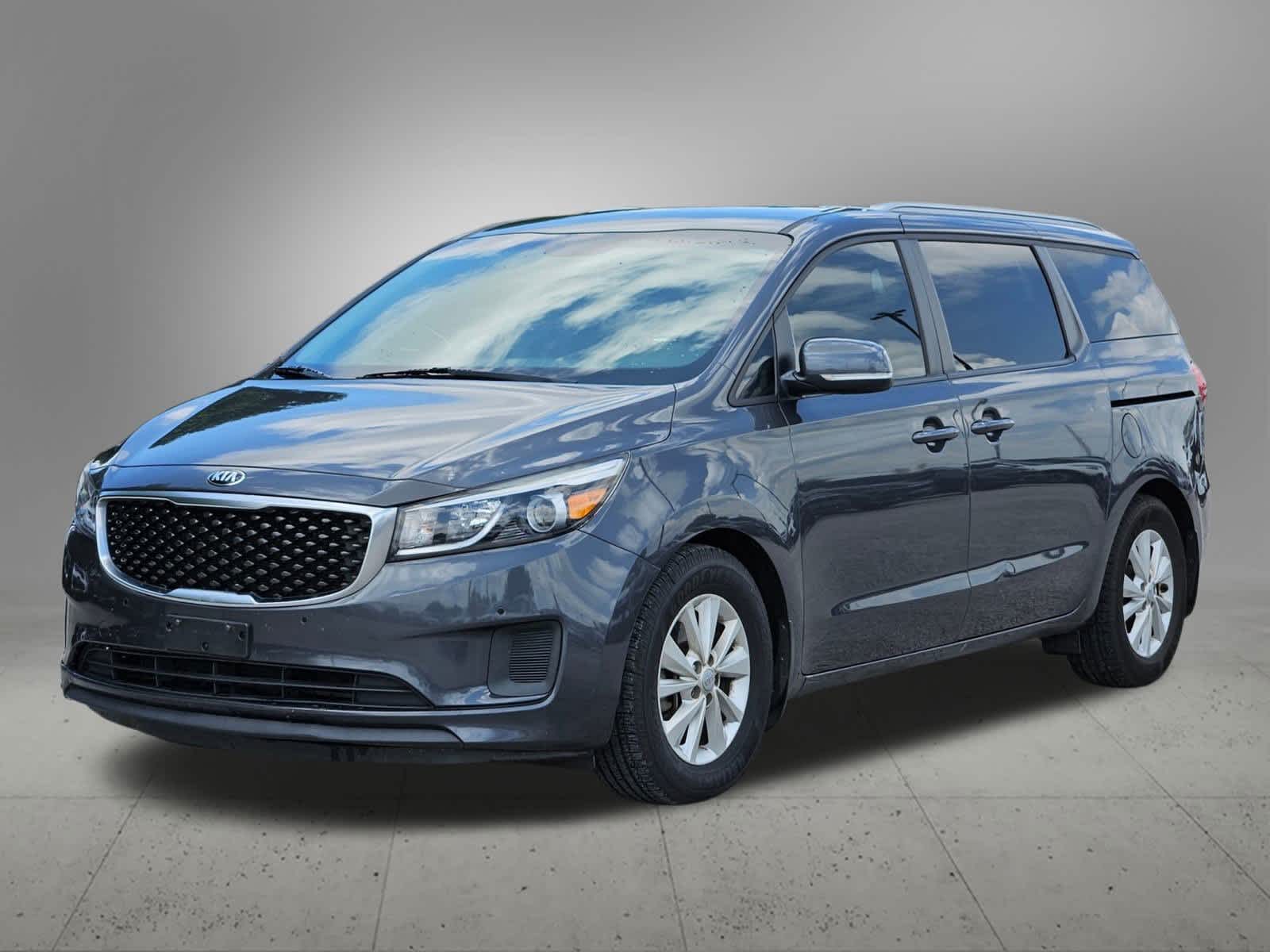 Thumbnail: 2017 Kia Sedona - 8