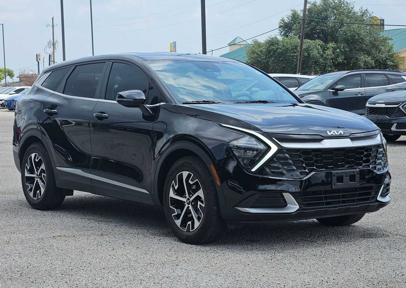 Thumbnail: 2023 Kia Sportage - 7