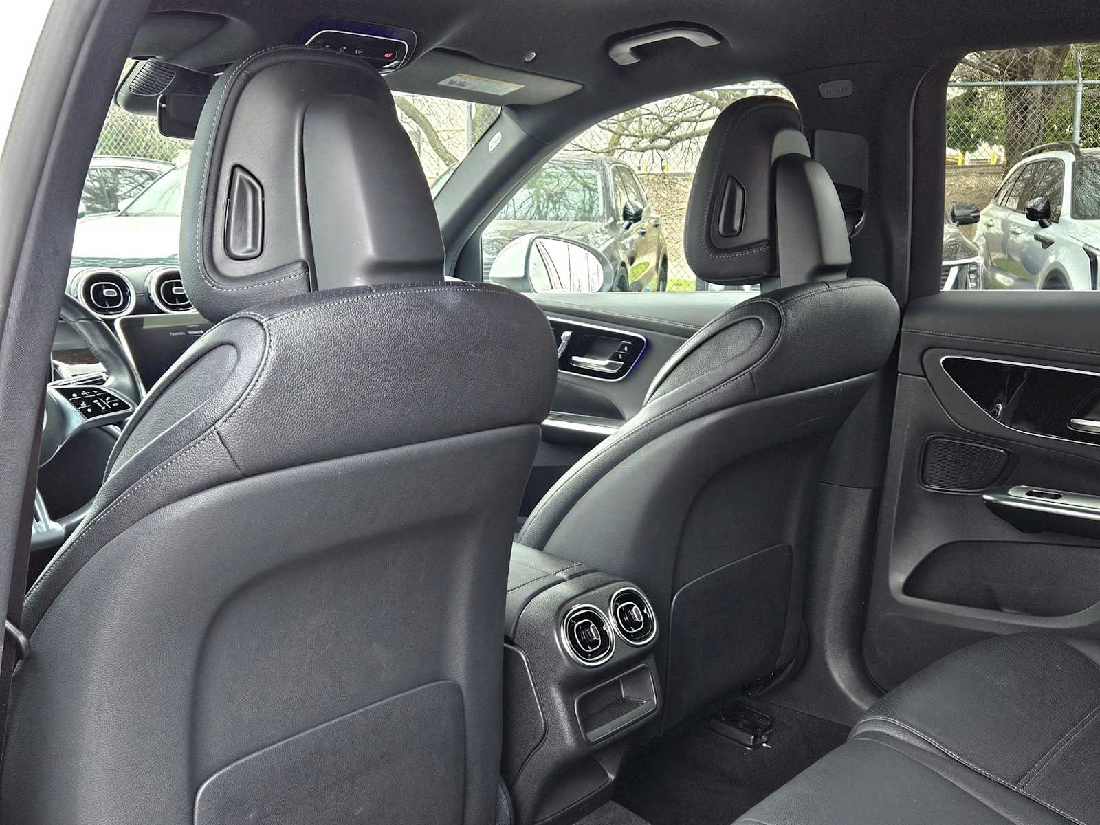 Thumbnail: 2024 Mercedes-Benz GLC - 19