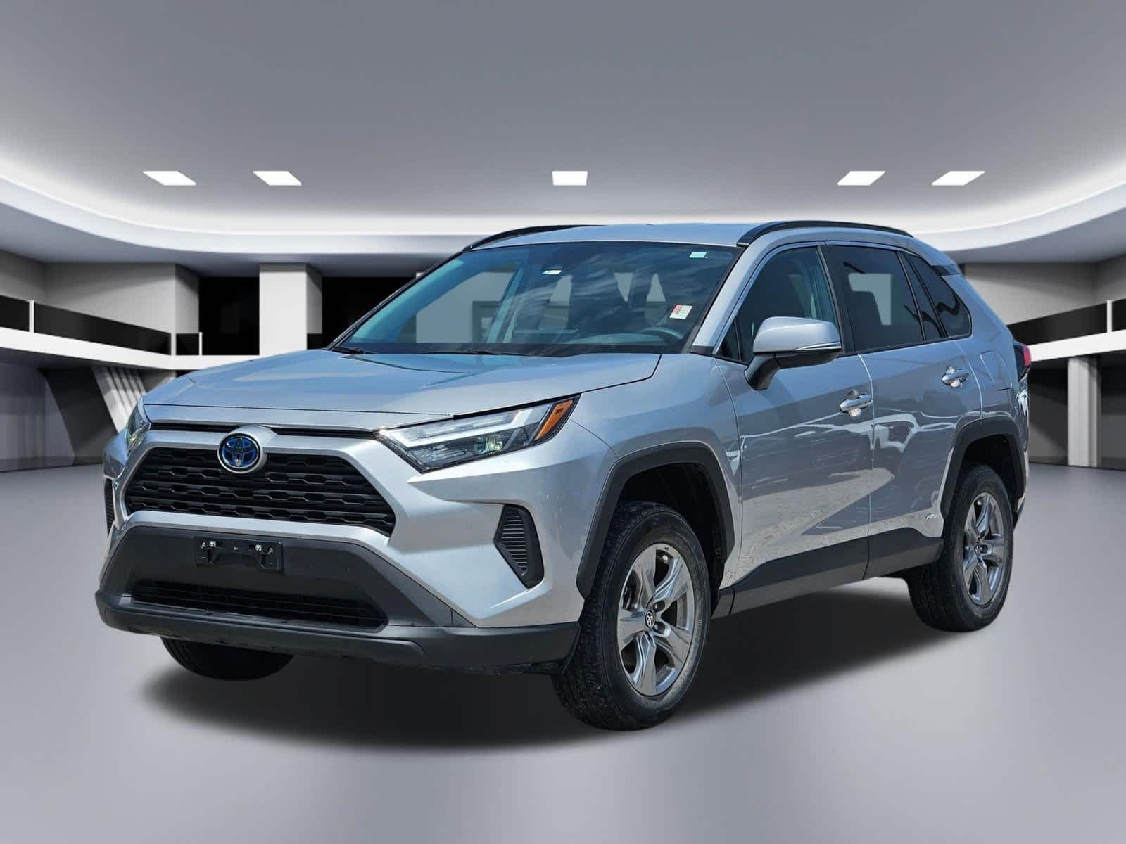 Thumbnail: 2024 Toyota RAV4 - 9