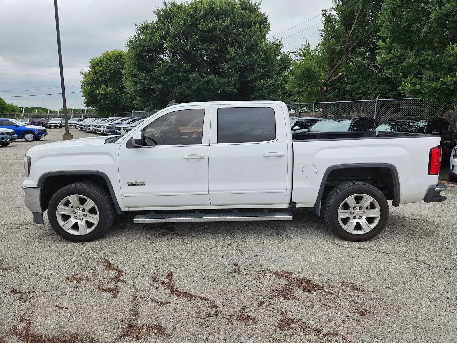 Thumbnail: 2017 GMC Sierra 1500 - 3