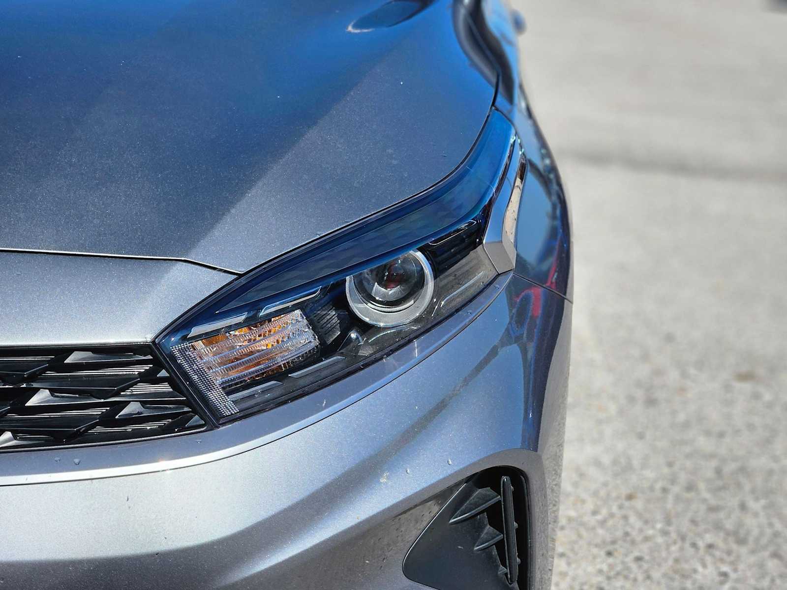 Thumbnail: 2024 Kia Forte - 11