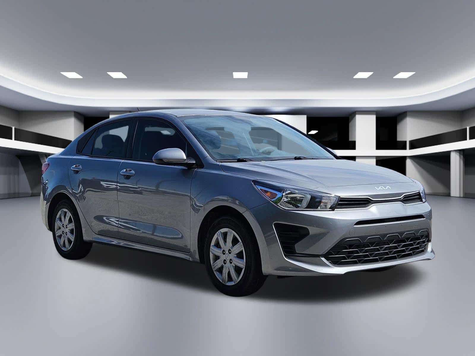Thumbnail: 2023 Kia Rio - 4
