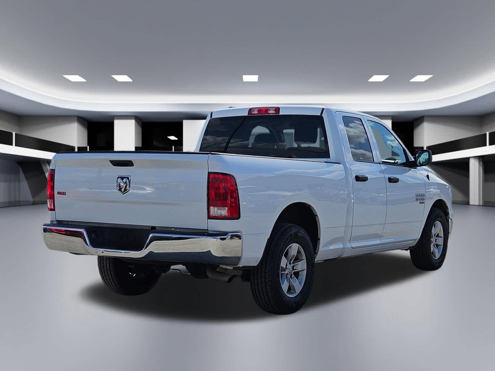 Thumbnail: 2024 RAM 1500 Classic - 6