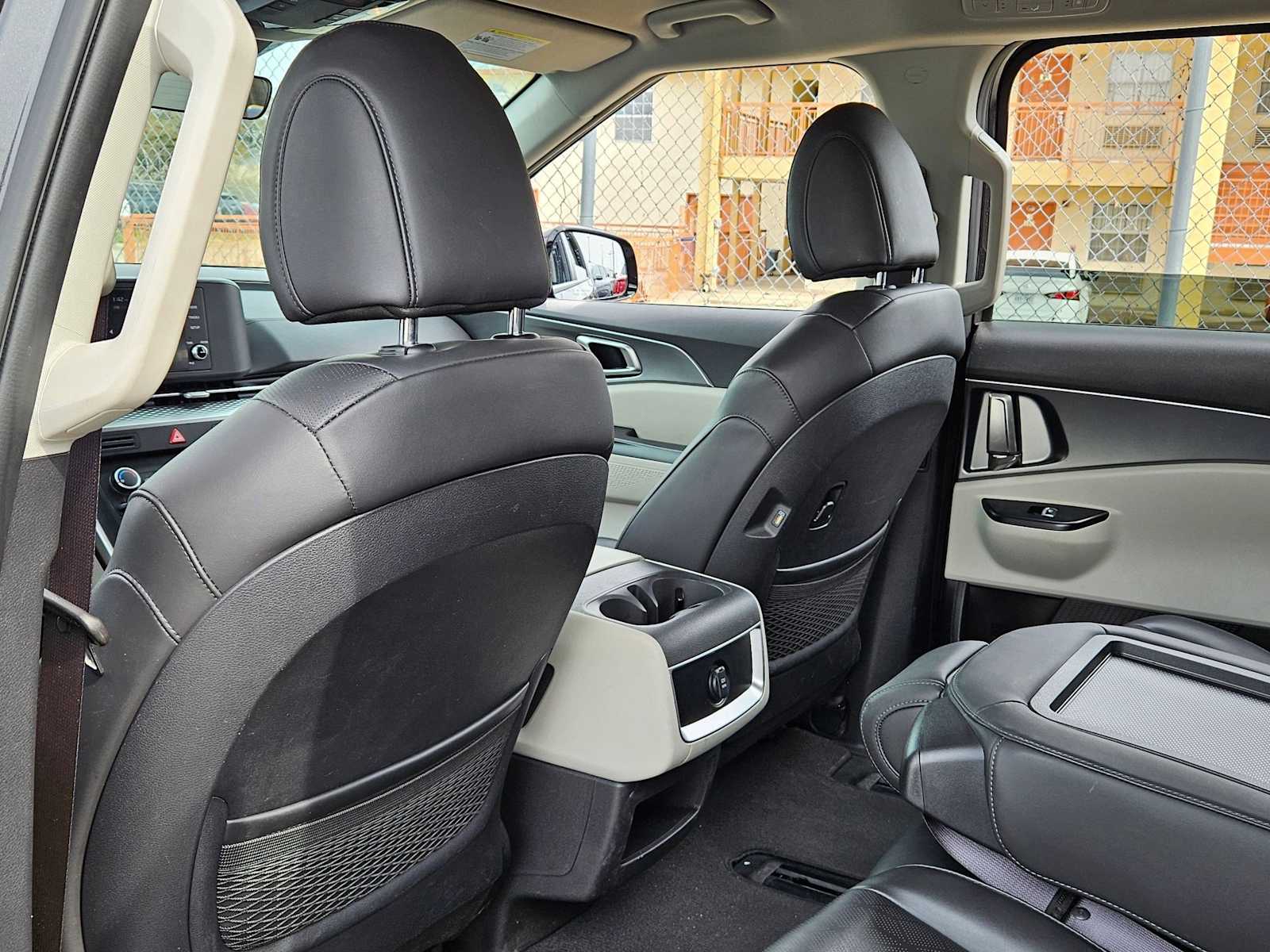 Thumbnail: 2024 Kia Carnival - 19