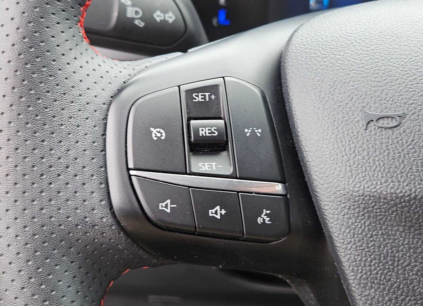 Thumbnail: 2025 Ford Escape - 22