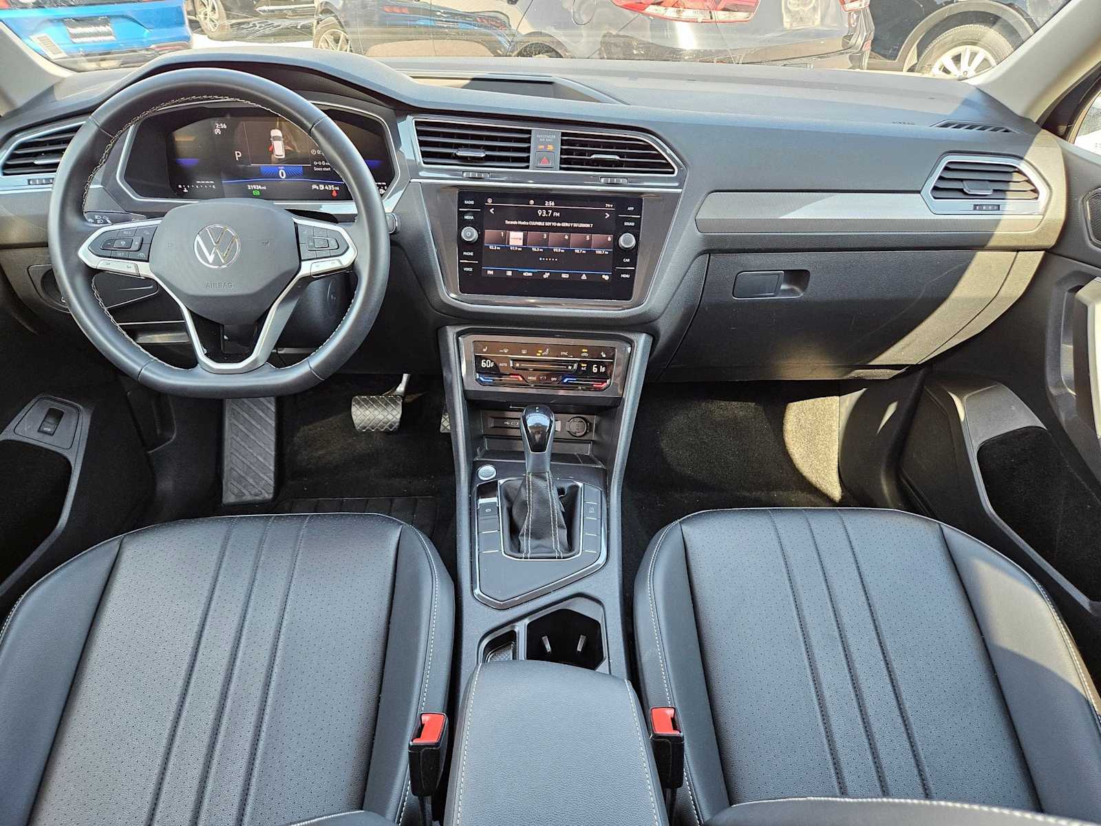 Thumbnail: 2024 Volkswagen Tiguan - 15