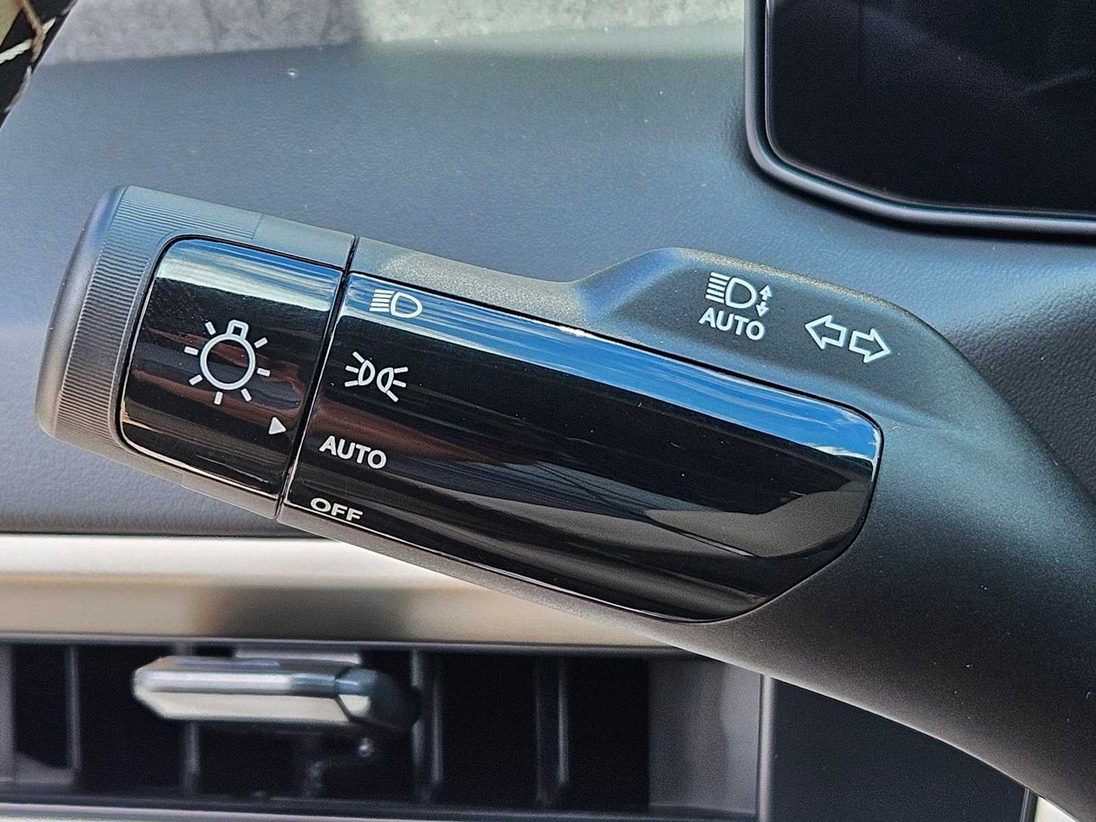 Thumbnail: 2027 Kia Telluride - 27