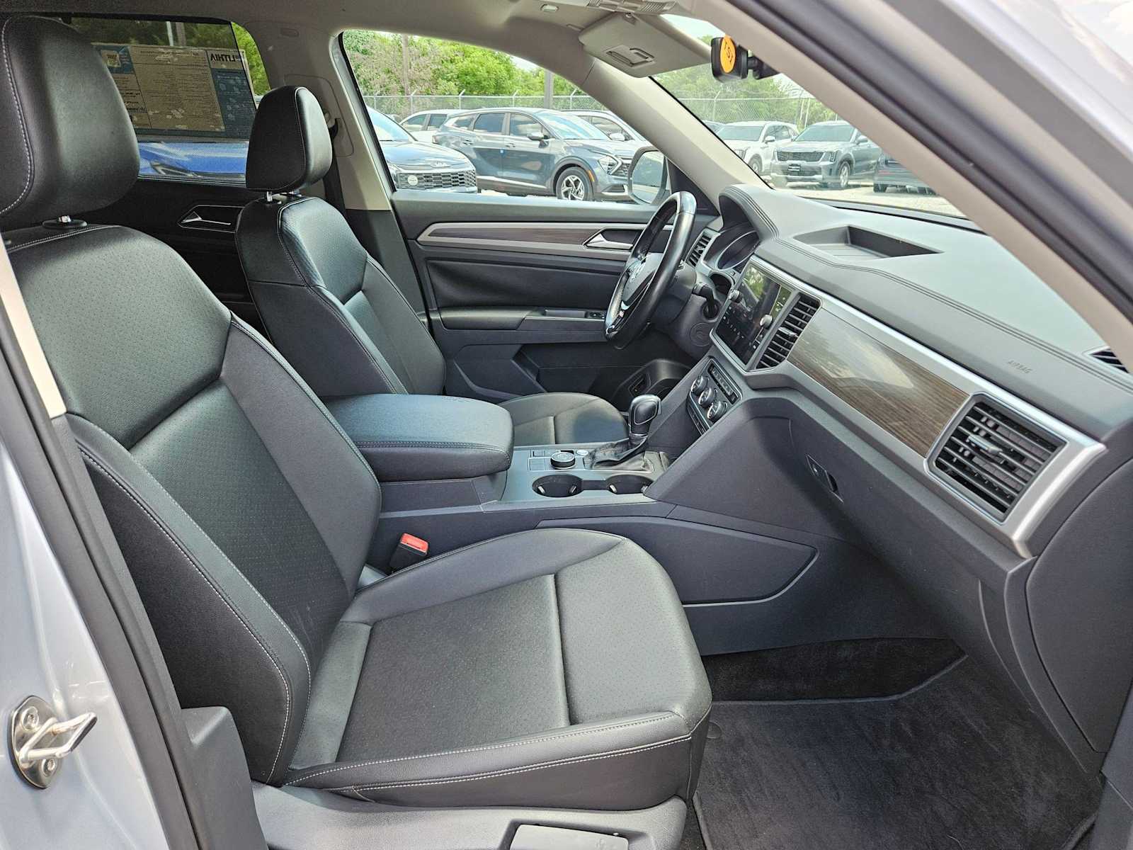 Thumbnail: 2018 Volkswagen Atlas - 20