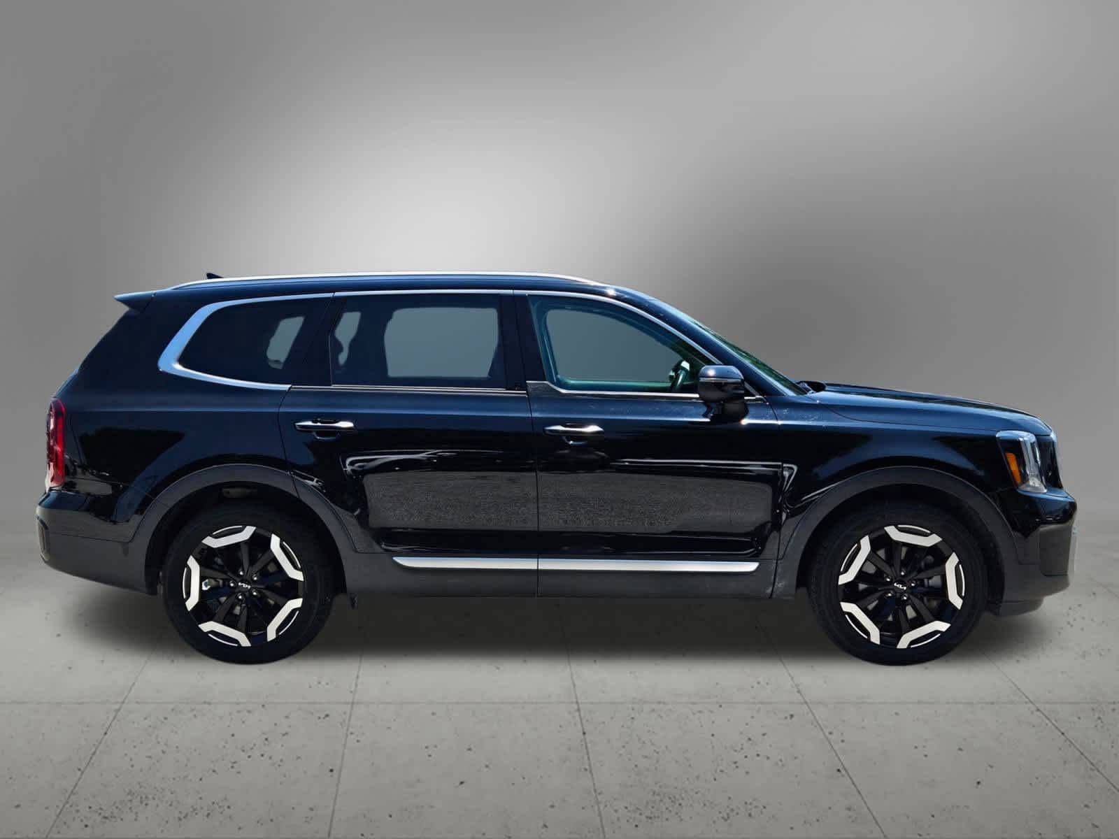 Thumbnail: 2024 Kia Telluride - 6