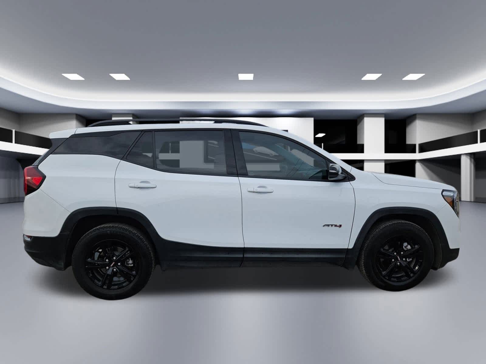 Thumbnail: 2022 GMC Terrain - 7