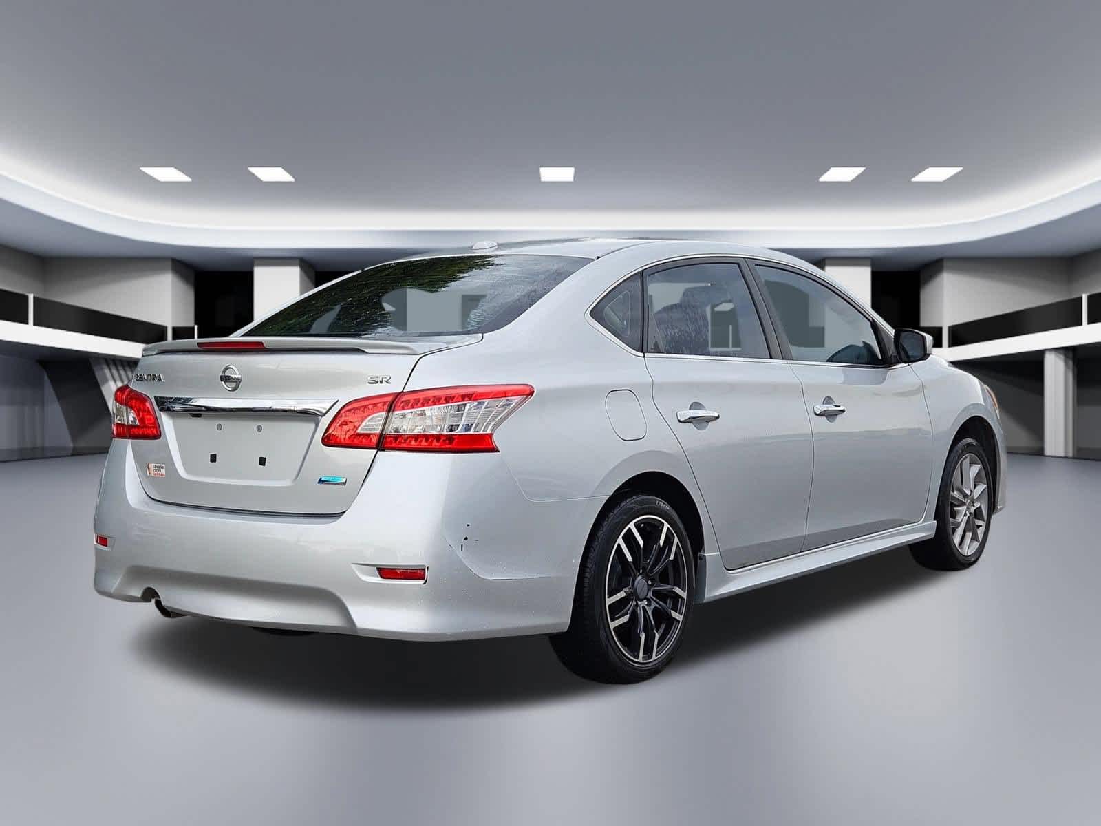 Thumbnail: 2014 Nissan Sentra - 6