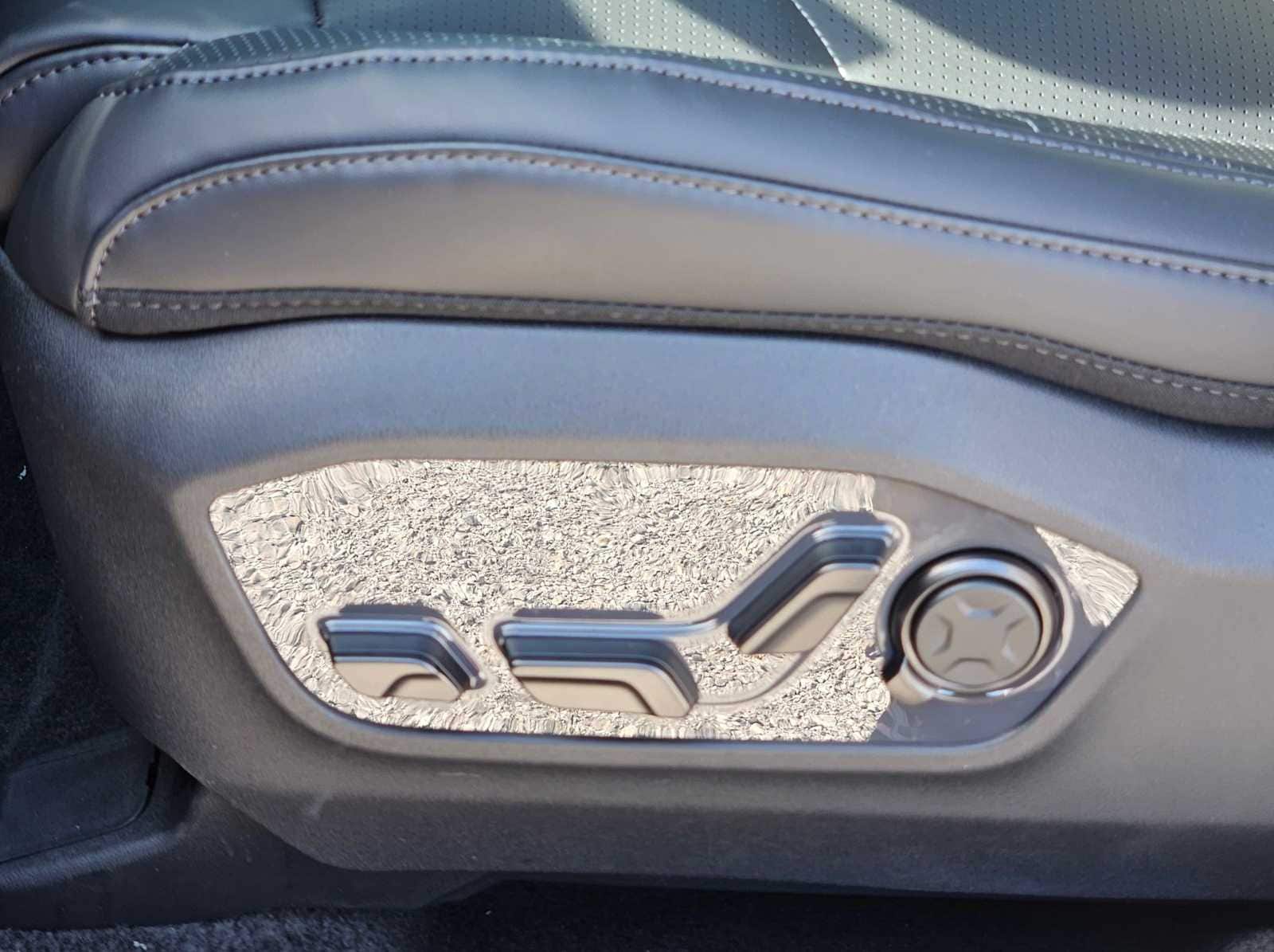 Thumbnail: 2027 Kia Telluride - 18