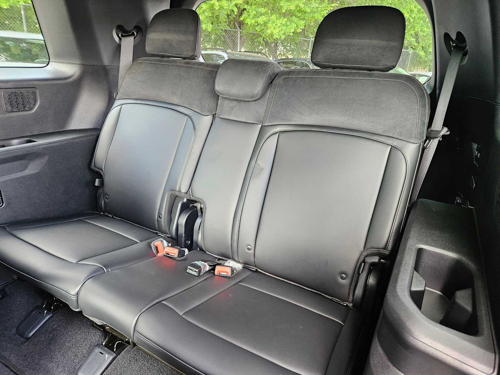 Thumbnail: 2027 Kia Telluride - 22