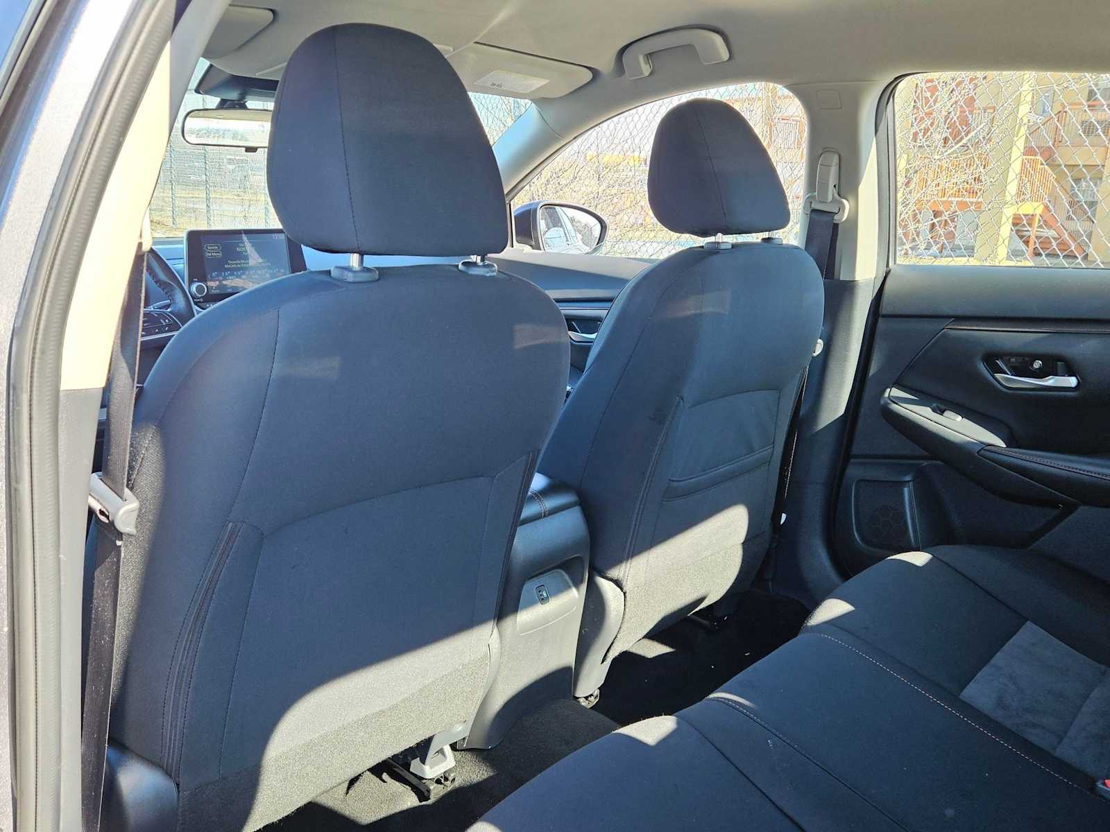 Thumbnail: 2022 Nissan Sentra - 18