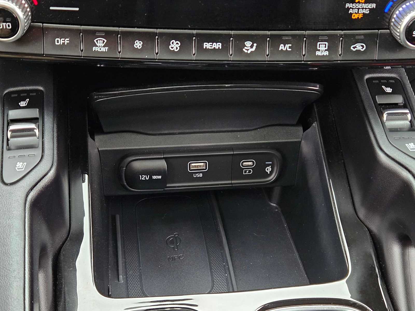 Thumbnail: 2025 Kia Telluride - 28