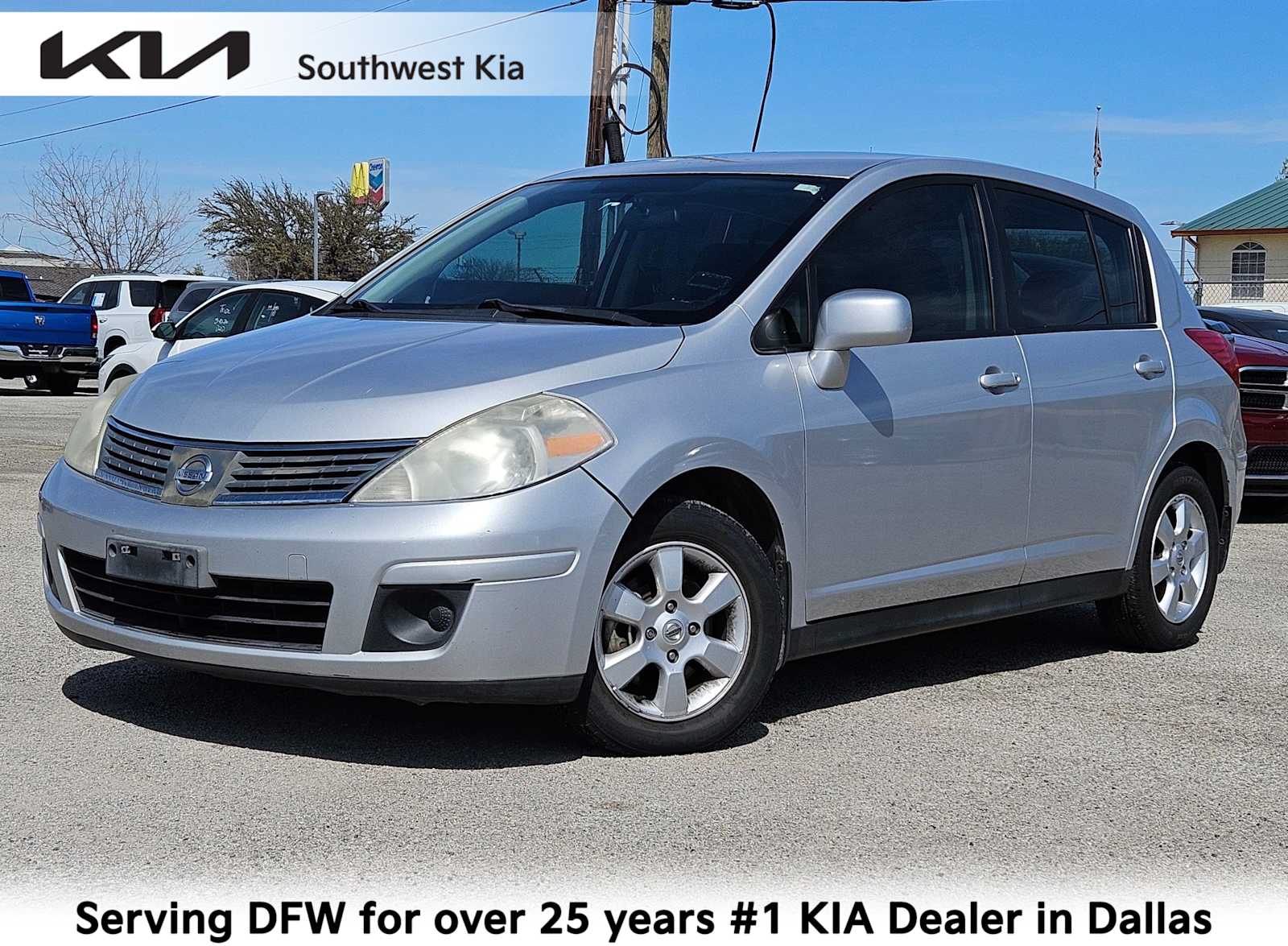 2009 Nissan Versa 1.8 S -
                  Dallas, TX