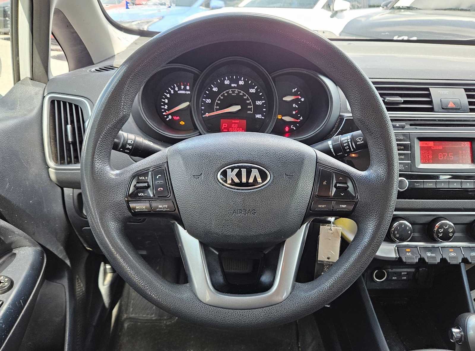 Thumbnail: 2016 Kia Rio - 15