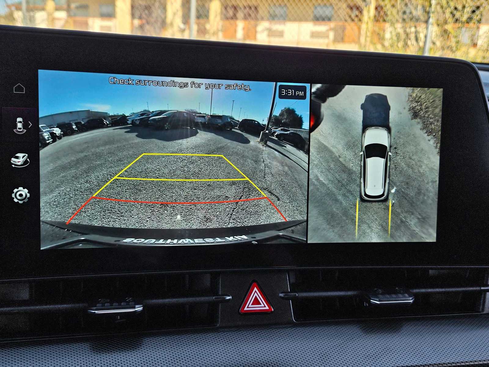 Thumbnail: 2023 Kia Sportage - 24