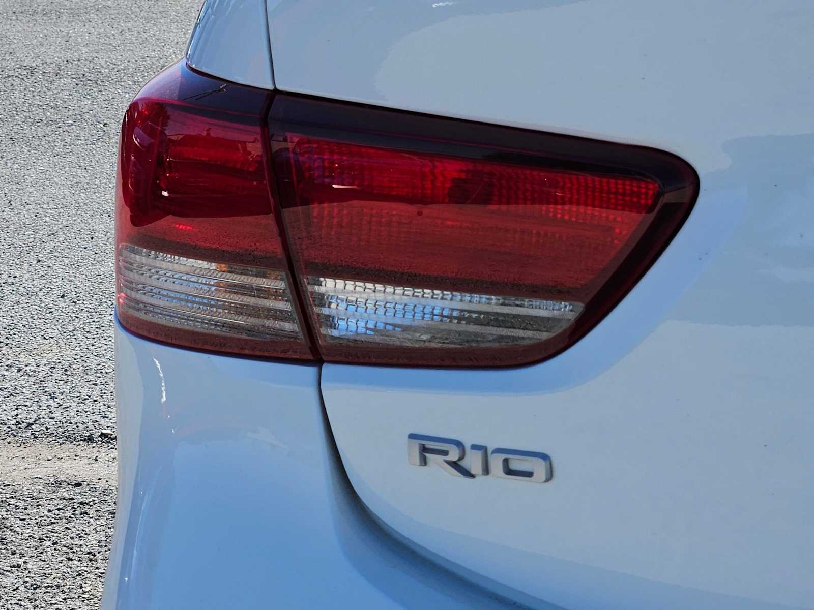 Thumbnail: 2023 Kia Rio - 13