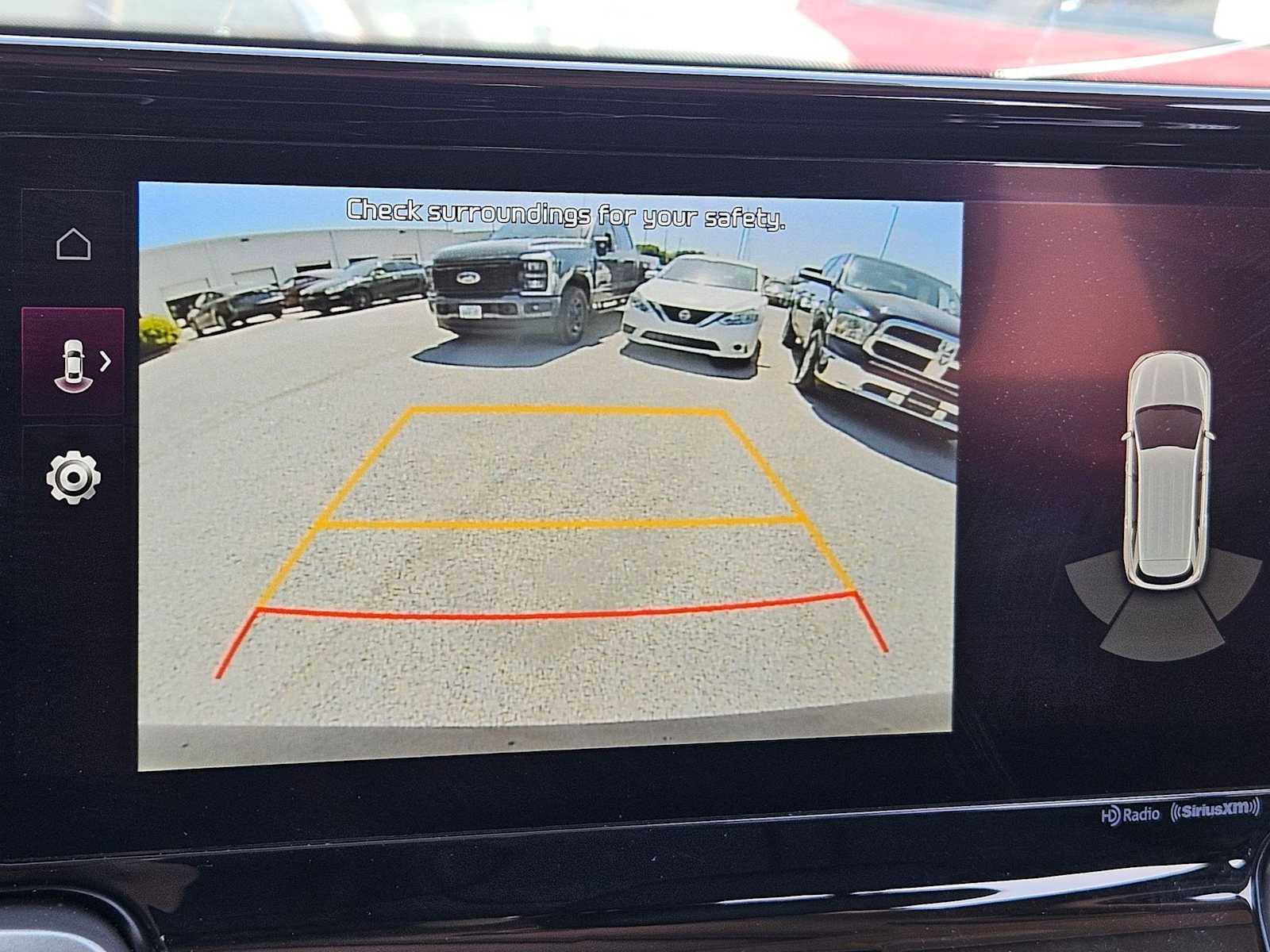 Thumbnail: 2023 Kia Sorento - 25