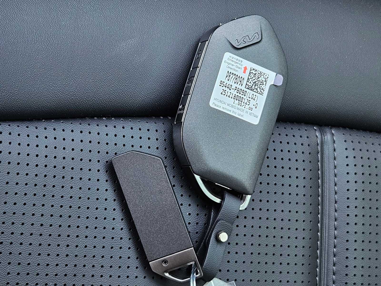 Thumbnail: 2027 Kia Telluride - 23