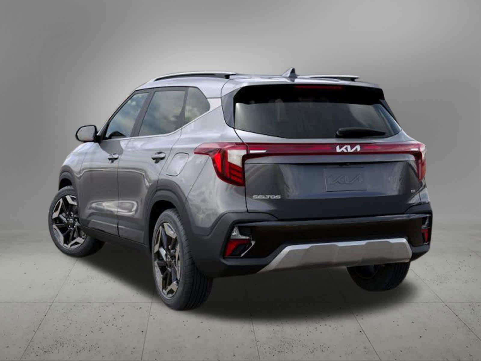 2026 Kia Seltos SX photo 4