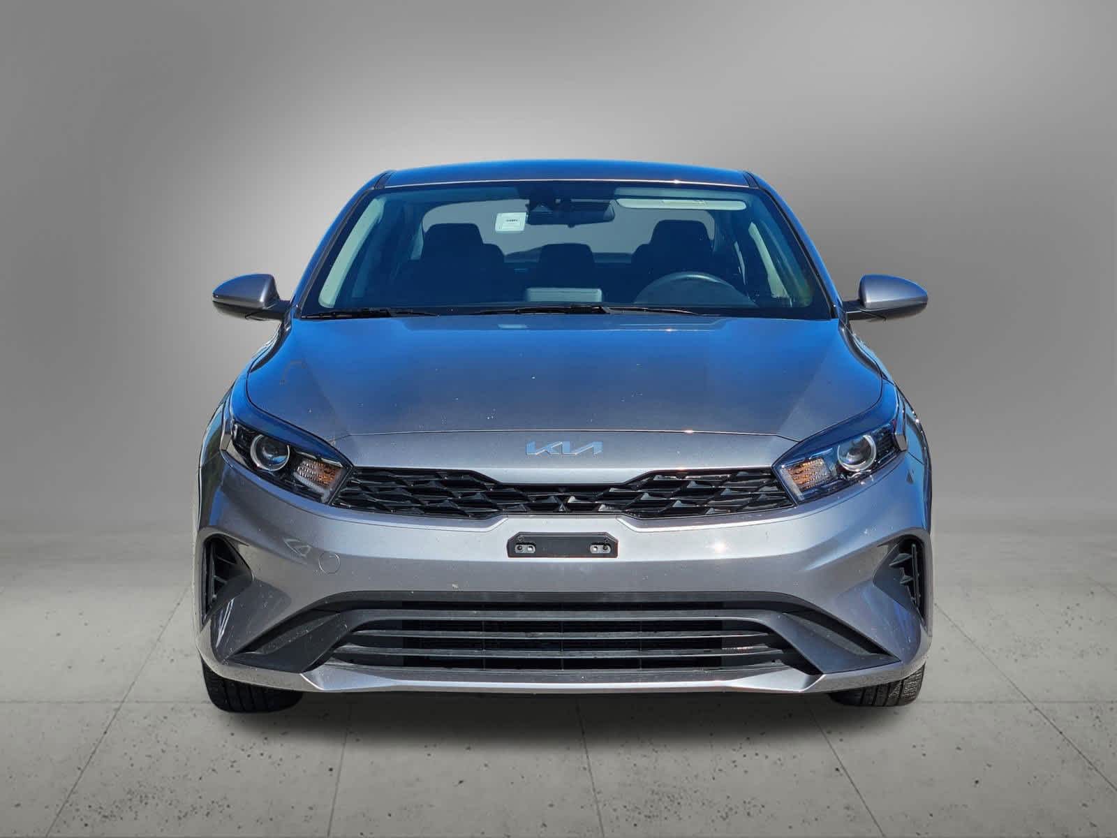 Thumbnail: 2024 Kia Forte - 9