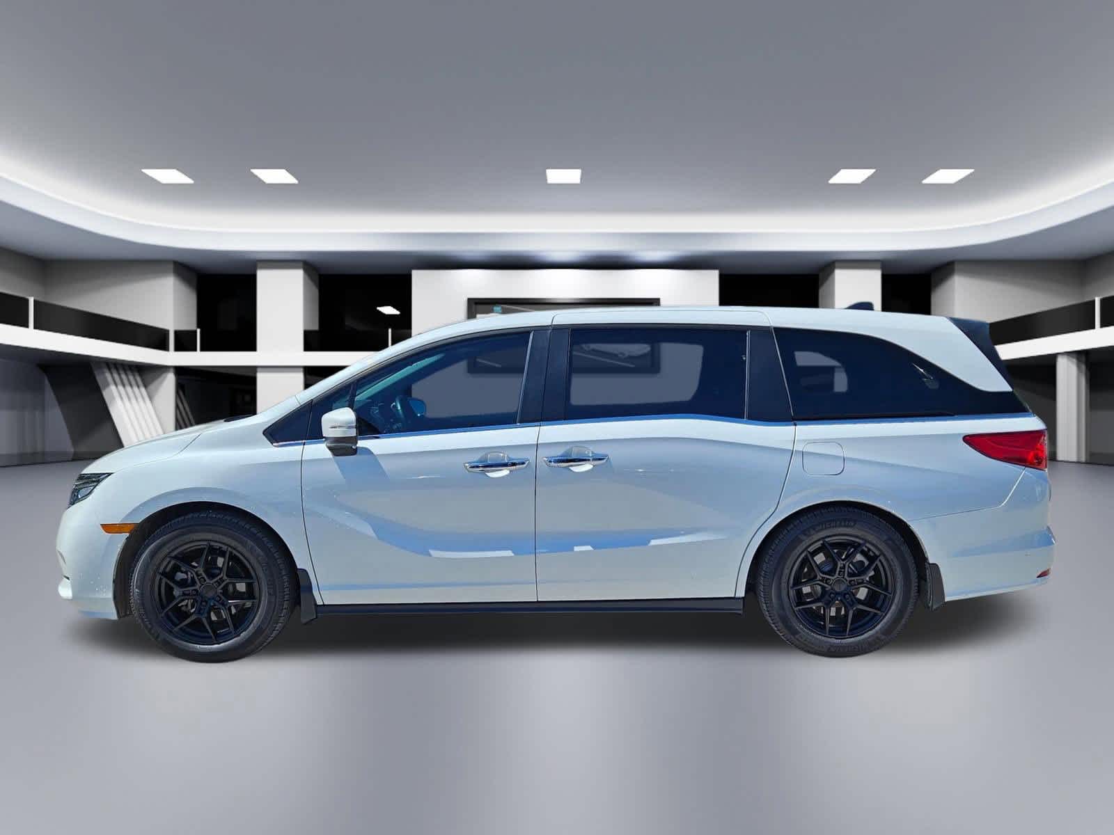 Thumbnail: 2022 Honda Odyssey - 3