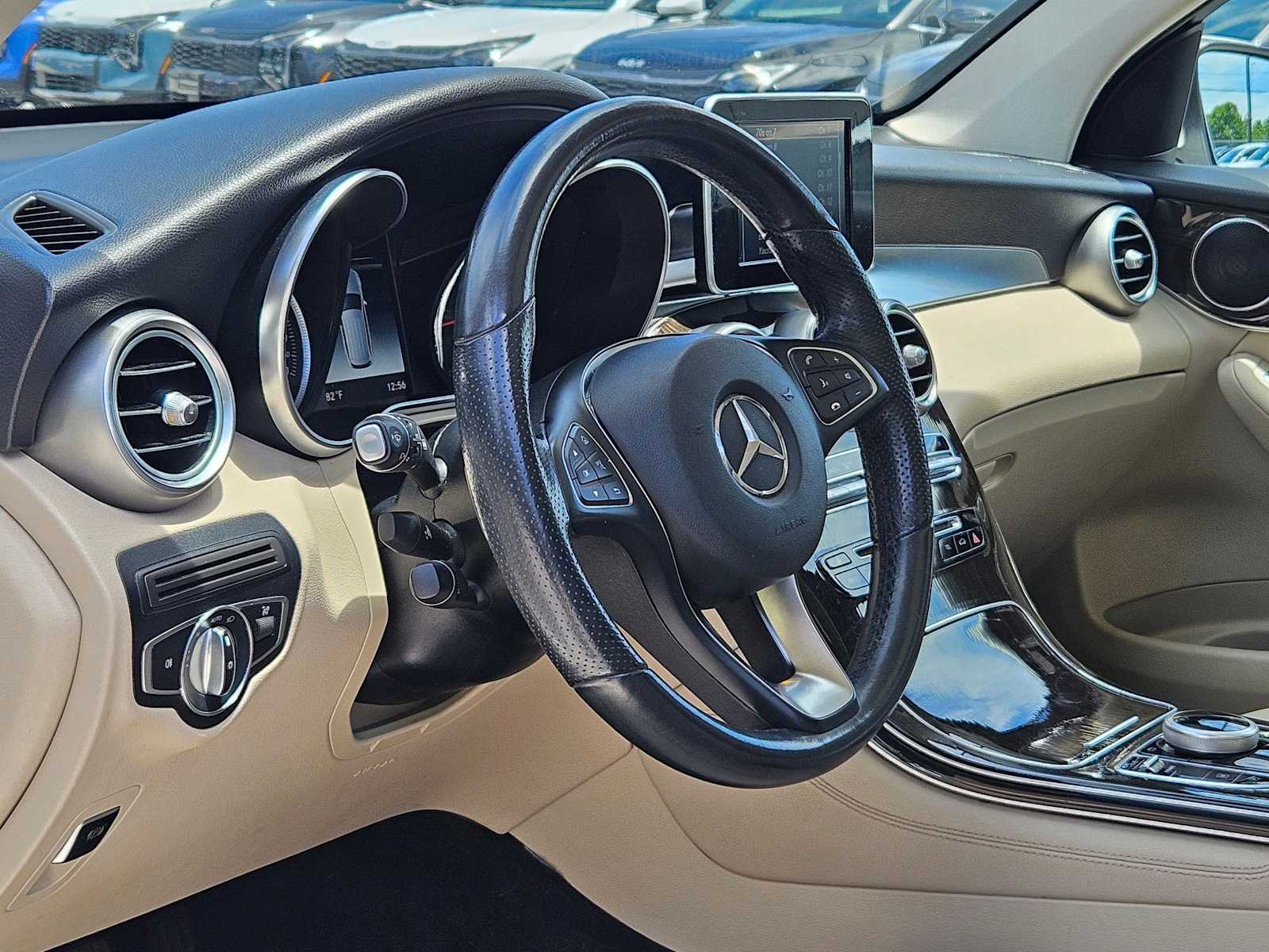Thumbnail: 2019 Mercedes-Benz GLC - 2