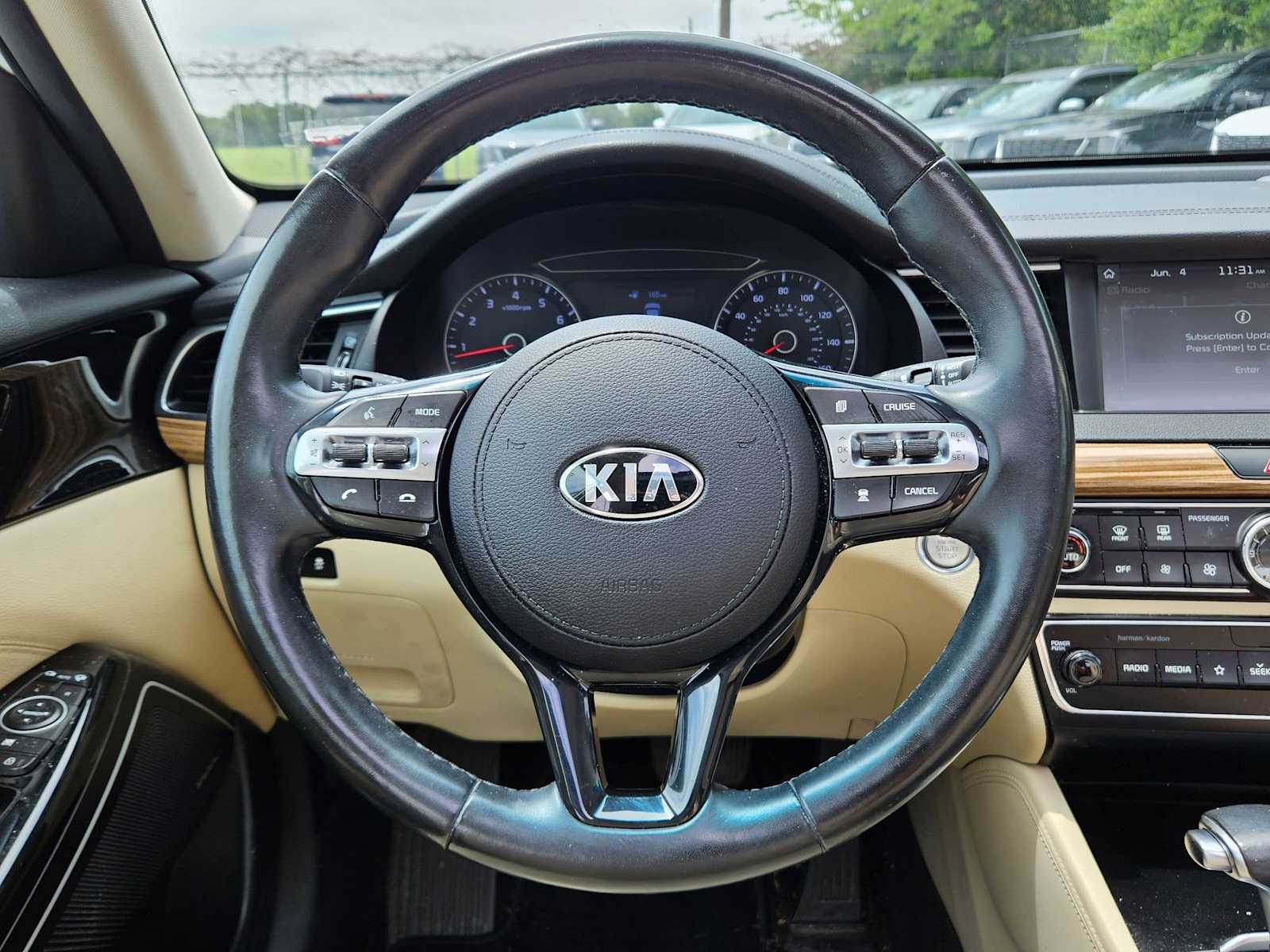 2019 Kia Cadenza Technology 24