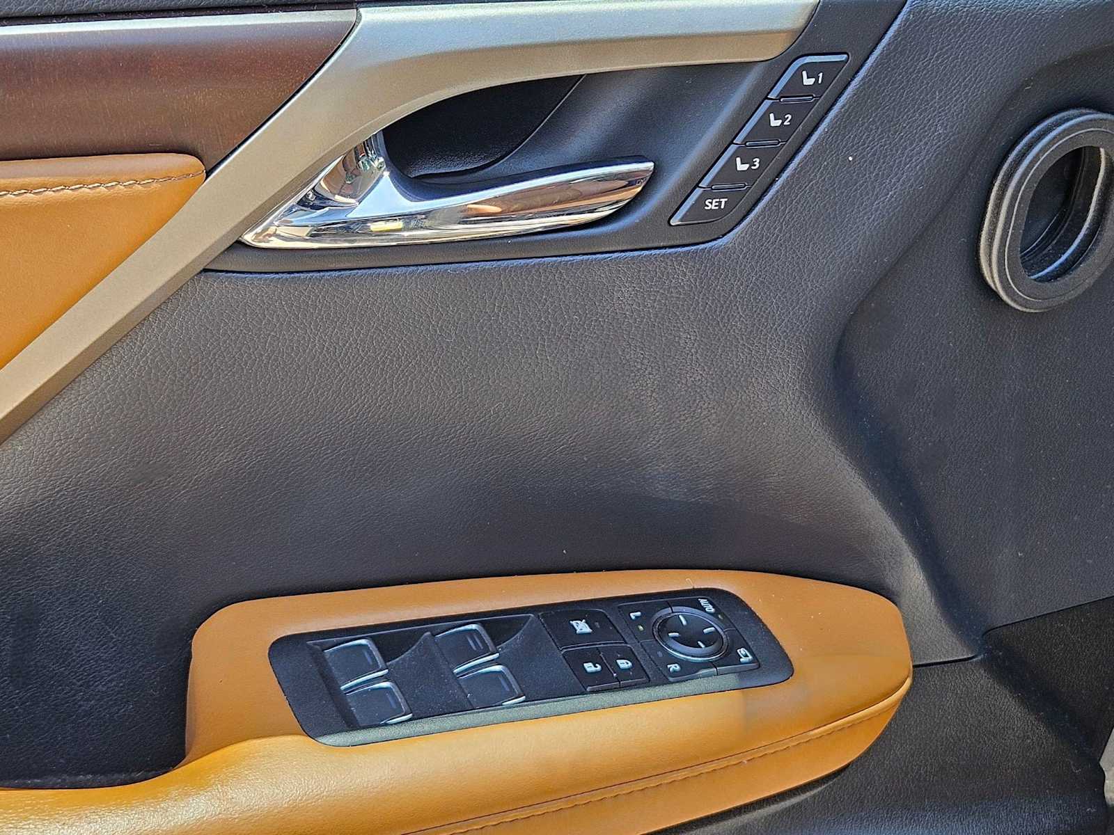 Thumbnail: 2022 Lexus RX - 21