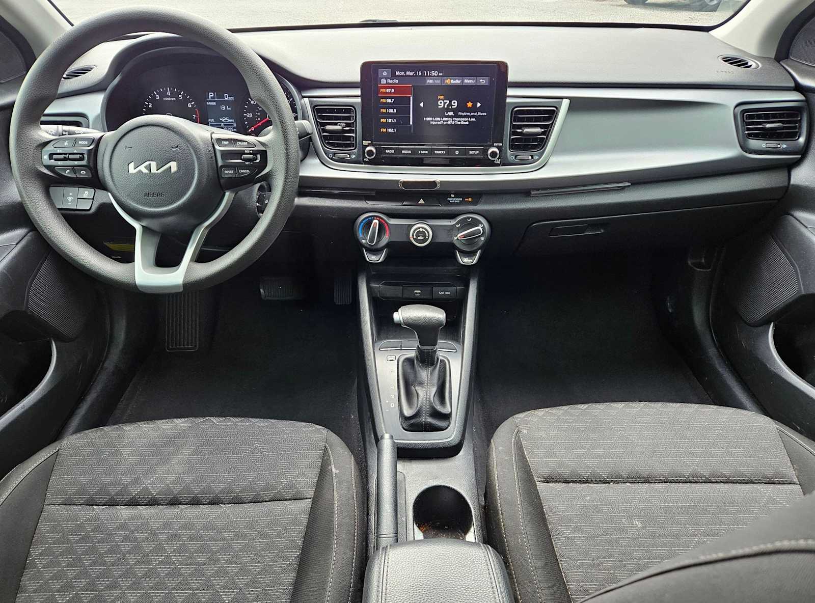 Thumbnail: 2023 Kia Rio - 15