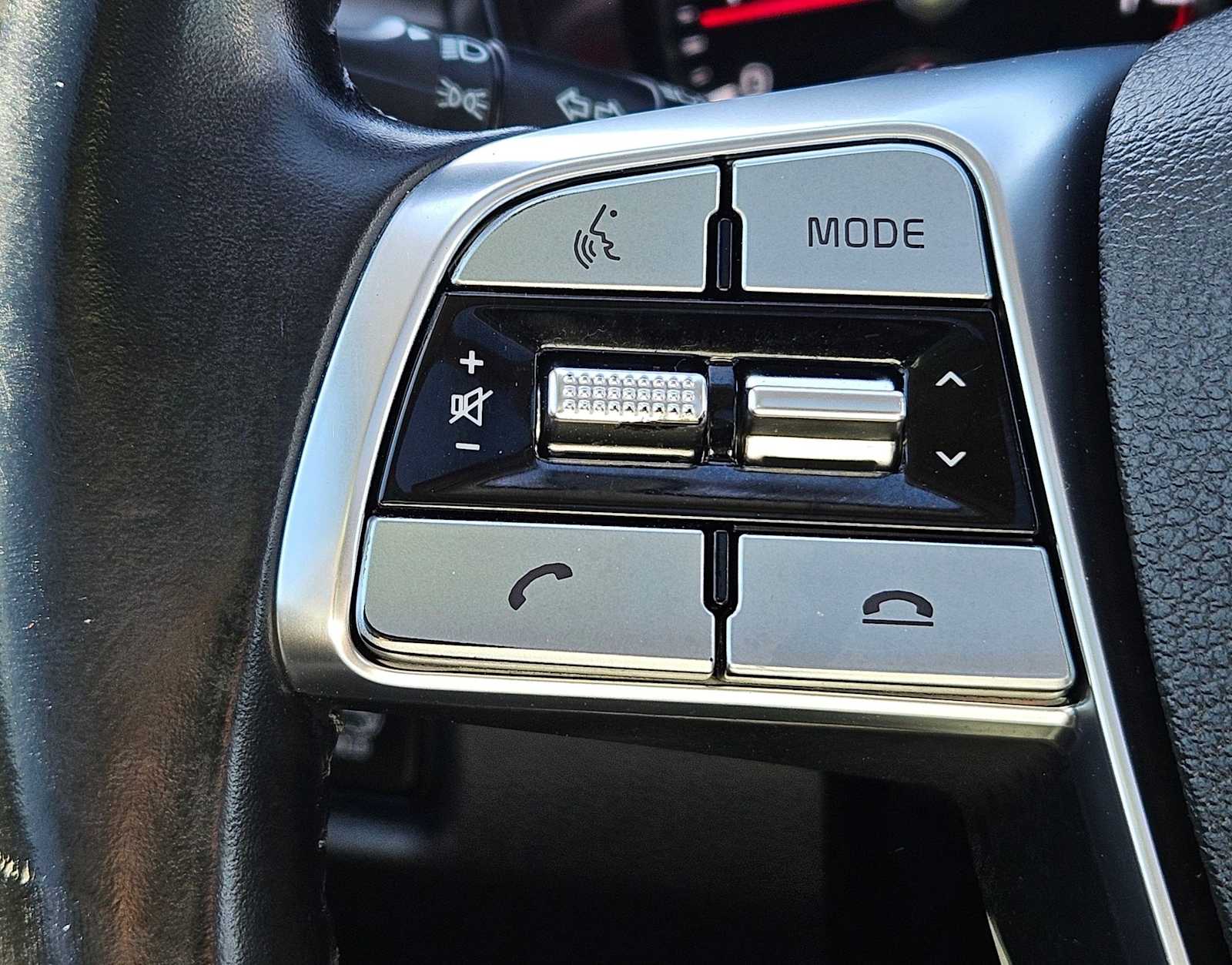 Thumbnail: 2022 Kia Telluride - 25