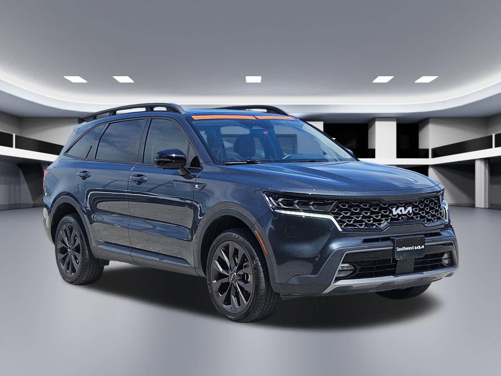 Thumbnail: 2023 Kia Sorento - 8