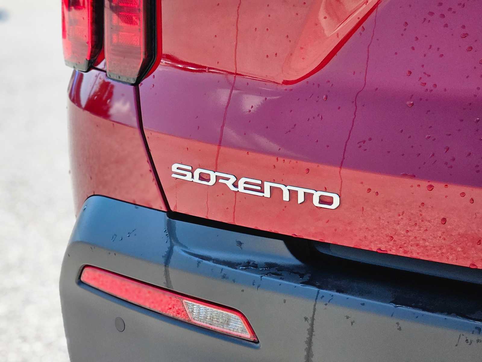 Thumbnail: 2023 Kia Sorento - 12