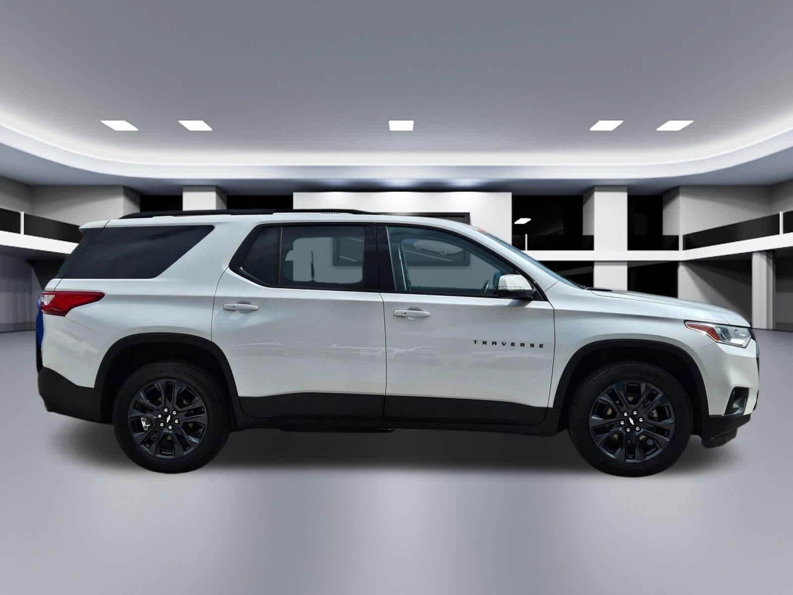 Thumbnail: 2021 Chevrolet Traverse - 7