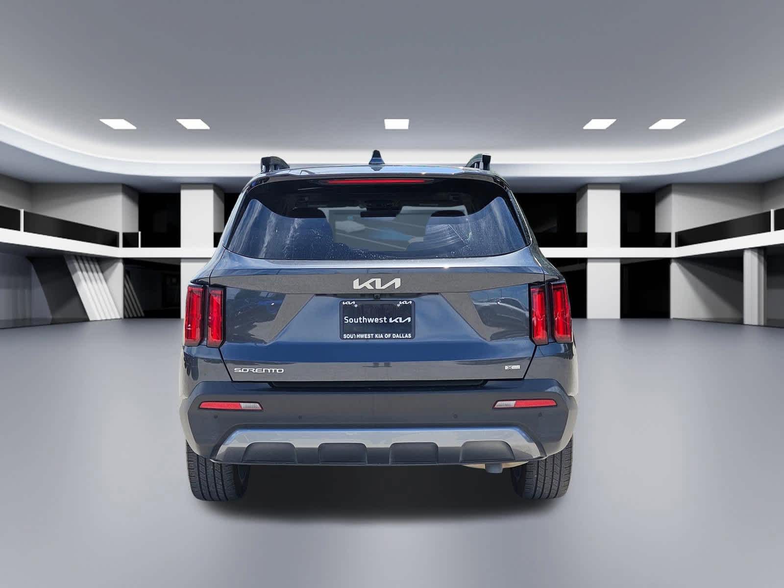 Thumbnail: 2023 Kia Sorento - 5