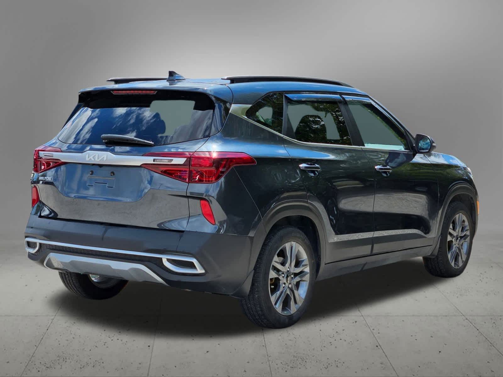 Thumbnail: 2022 Kia Seltos - 5