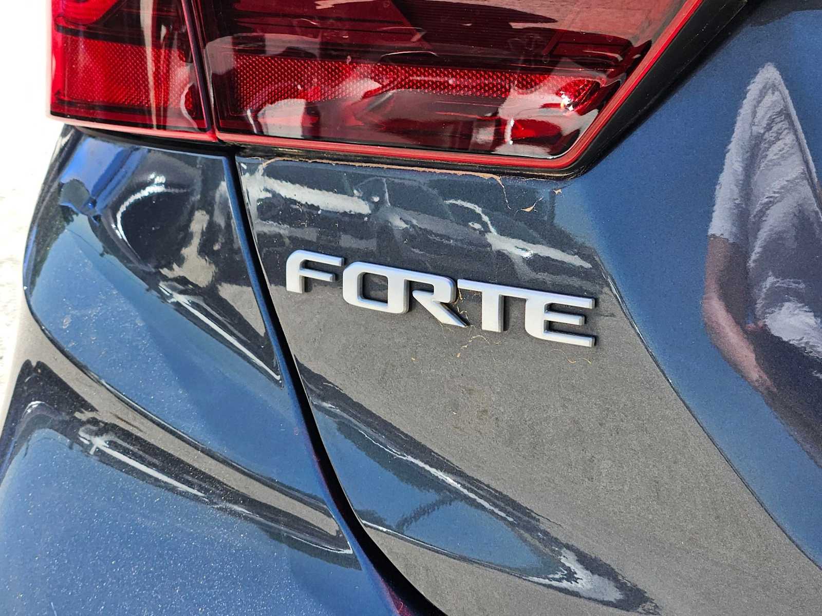 Thumbnail: 2023 Kia Forte - 12