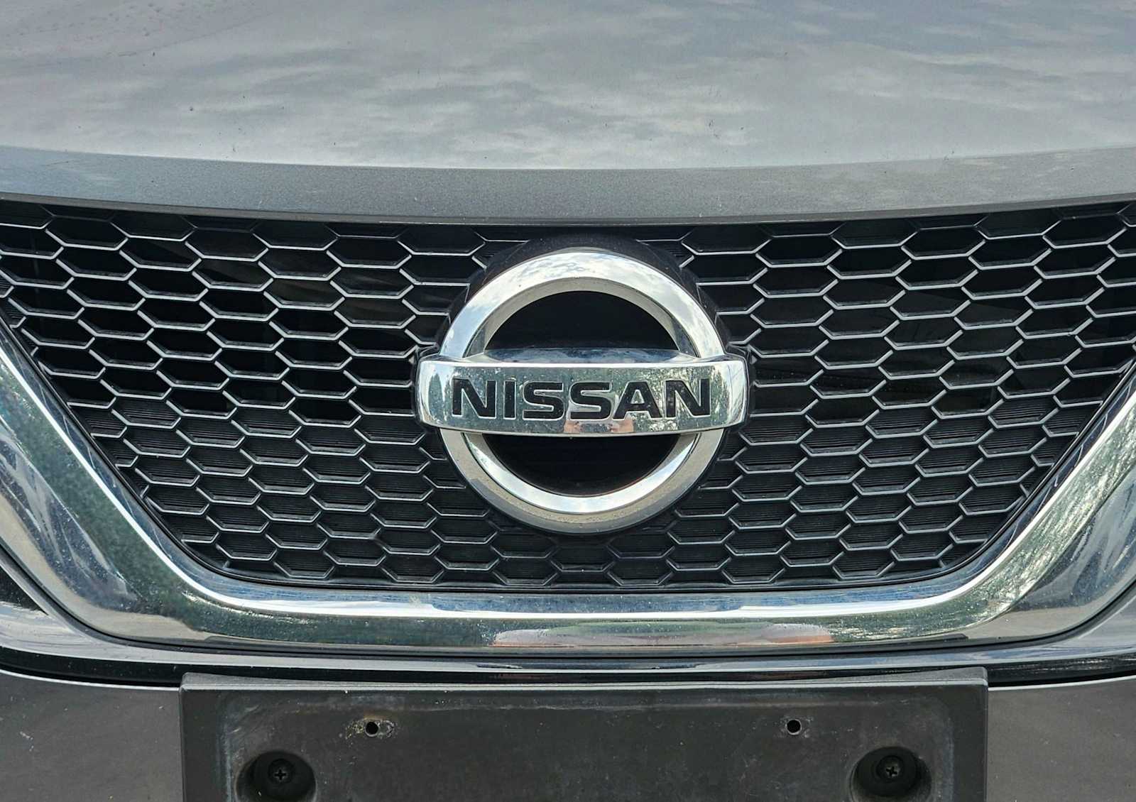 Thumbnail: 2018 Nissan Versa Note - 11