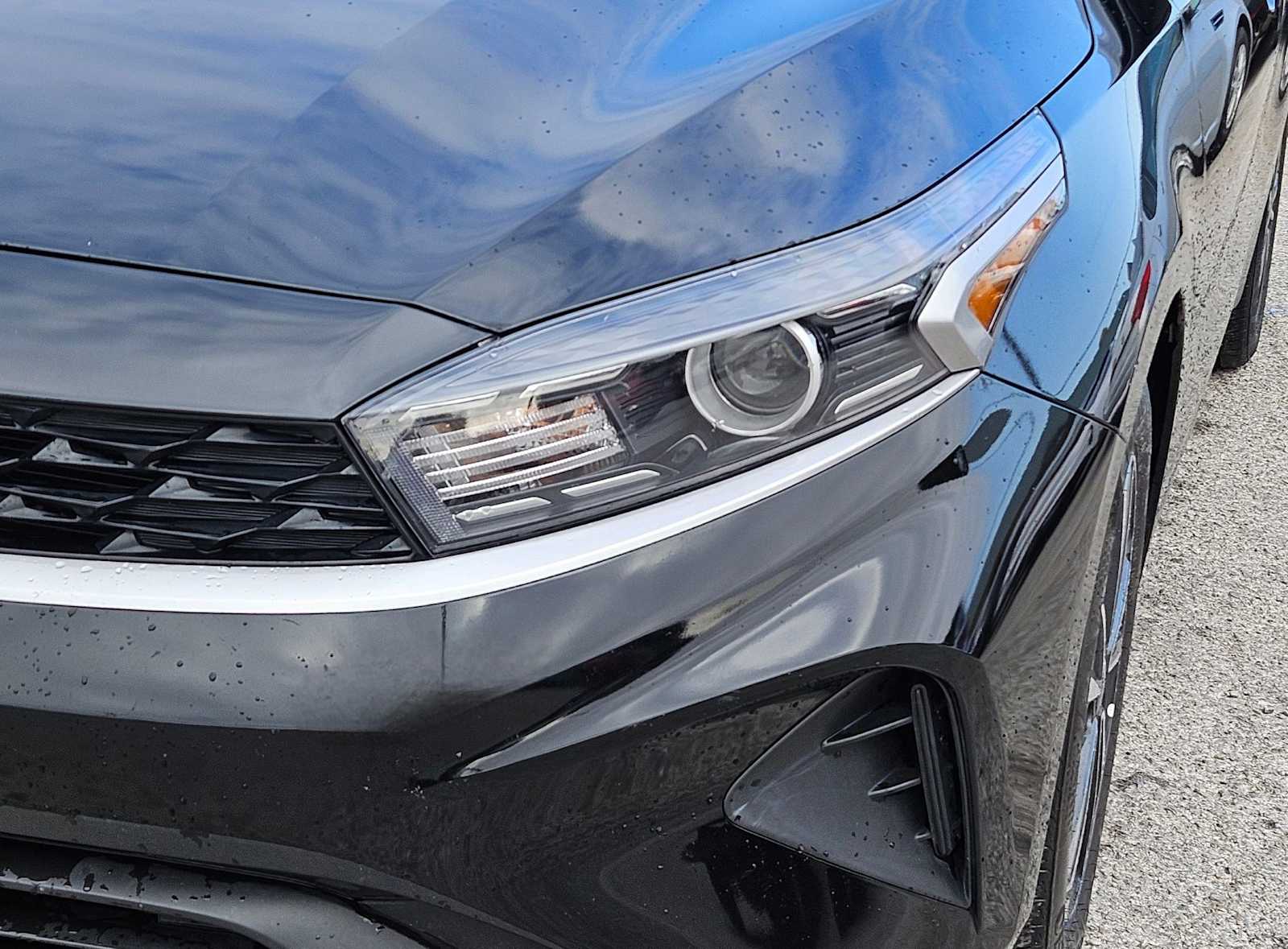 Thumbnail: 2024 Kia Forte - 11