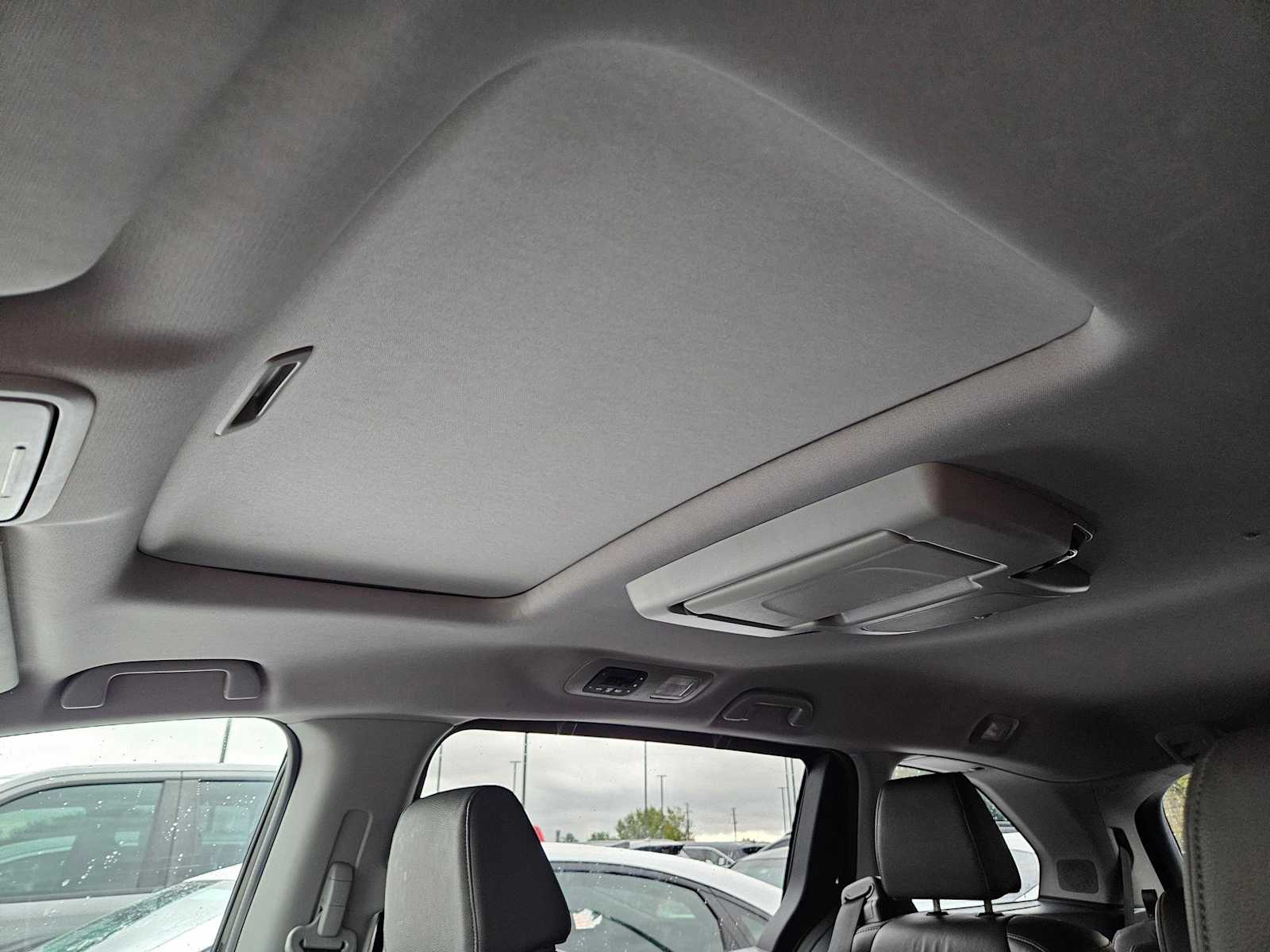 Thumbnail: 2020 Honda Odyssey - 15